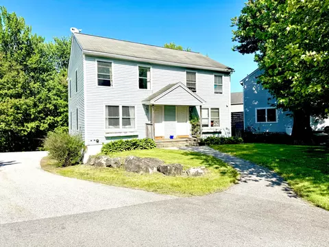 59-61 Maggie Ln, Portland, ME 04103