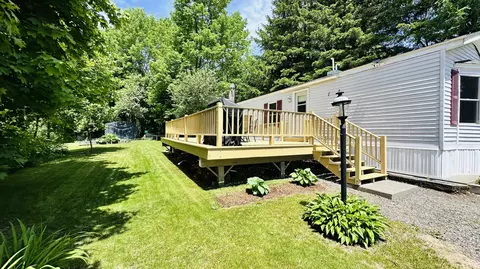 20 Lincoln St, Greenville, ME 04441