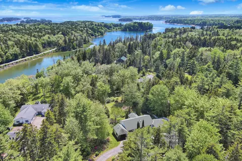 441 Seal Harbor Rd, Saint George, ME 04860