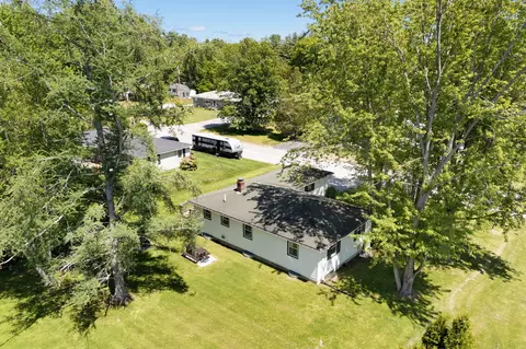 11 Matthew St, Lisbon, ME 04250