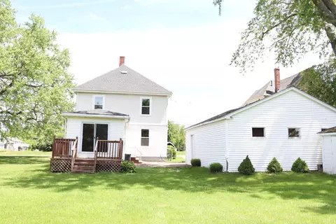 Exterior - 143 Chamberlain St, Brewer, ME 04412 photo 2 of 9