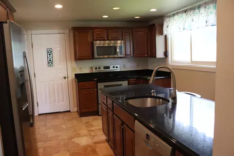 Kitchen - 143 Chamberlain St, Brewer, ME 04412 photo 4 of 8