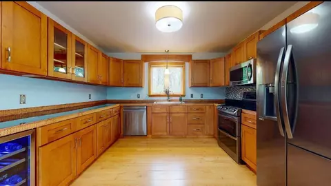 Kitchen - 32 Eastside Rd, Hancock, ME 04640 photo 1 of 5