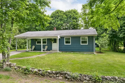 5 Joy St, Sanford, ME 04083