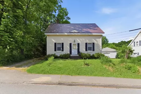 51 Northern Ave, Gardiner, ME 04345