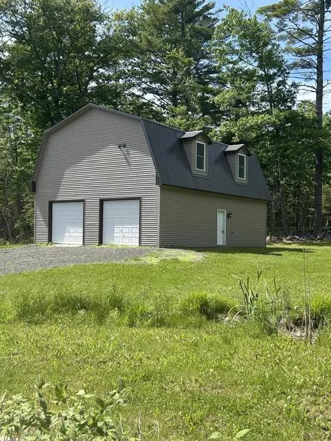 183 Royal Pines Ln, Burnham, ME 04922
