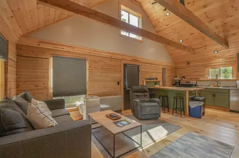 109 Brown Rd, Farmington, ME 04938