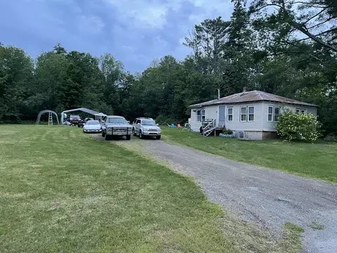 830 Lakewood Rd, Madison, ME 04950