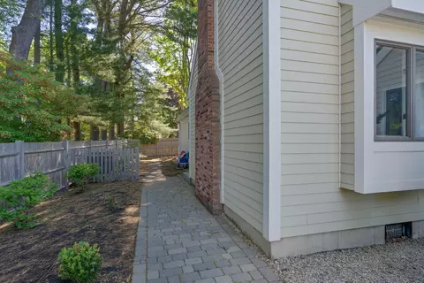 Exterior - 15 Constance Way, Ogunquit, ME 03907 photo 3 of 6