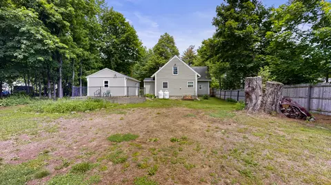 Exterior - 32 Main St, Raymond, ME 04071 photo 8 of 10