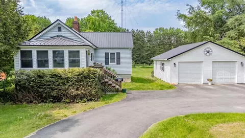 Exterior - 118 Summer St, Dover Foxcroft, ME 04426 photo 13 of 18