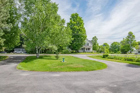Exterior - 118 Summer St, Dover Foxcroft, ME 04426 photo 12 of 18