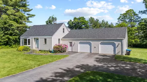 16 Deer Run Rd, North Yarmouth, ME 04097