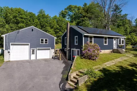 251 Valley Rd, North Berwick, ME 03906