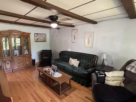 Living - 30 Benjamin St, Mars Hill, ME 04758 photo 2 of 4