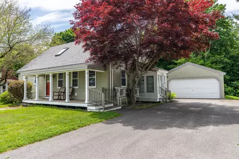 1486 Washington St, Bath, ME 04530