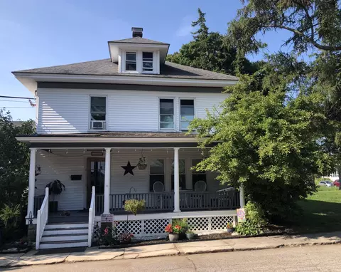 3 Grant Ave, Sanford, ME 04073