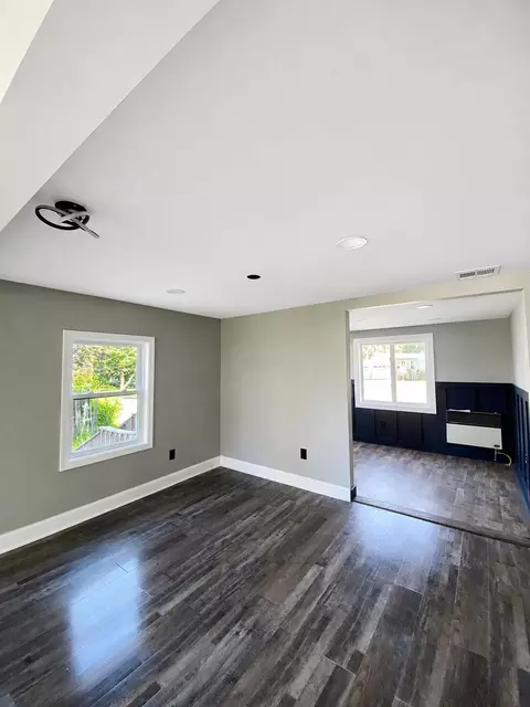 Living - 113 Eastern Ave, Augusta, ME 04330 photo 1 of 1