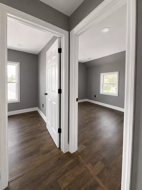 Entry Way - 113 Eastern Ave, Augusta, ME 04330 photo 4 of 5