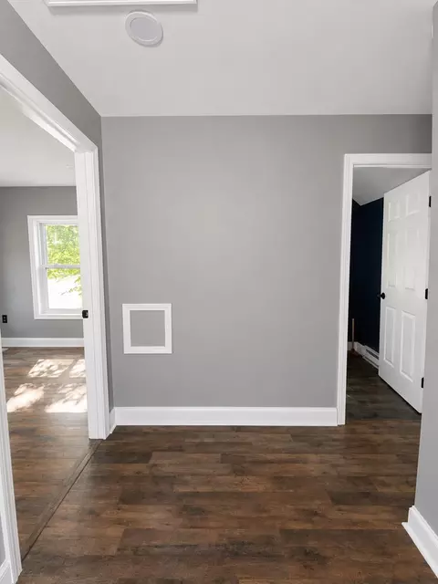 Entry Way - 113 Eastern Ave, Augusta, ME 04330 photo 5 of 5