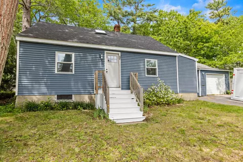 236 Ray St, Portland, ME 04103