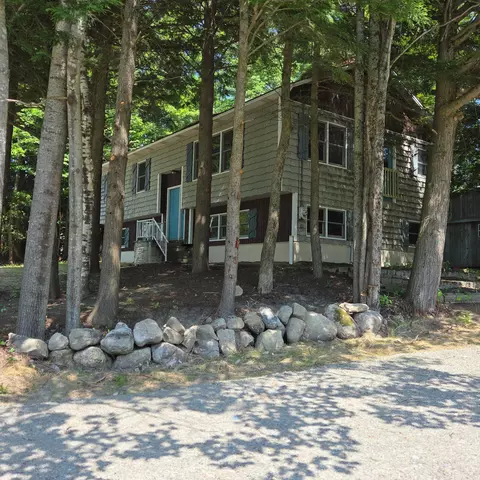 1 Mountainview Dr, Lincoln, ME 04457