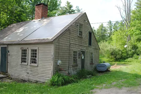 Exterior - 343 Sunset Rd, Springvale, ME 04083 photo 2 of 5