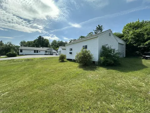 321 N Berwick Rd, Wells, ME 04090