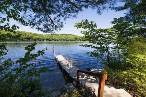 73 Norway Rd, Harrison, ME 04040