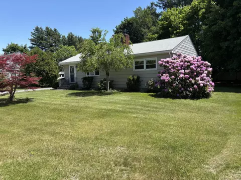 15 Woodland Rd, Westbrook, ME 04092