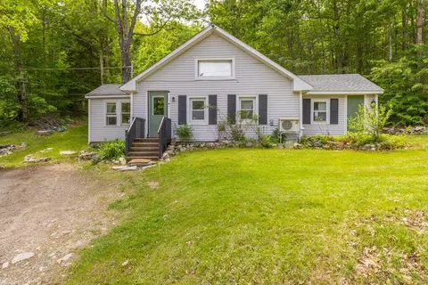 239 N Raymond Rd, Gray, ME 04039 photo 2