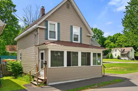 342 Grove St, Bangor, ME 04401