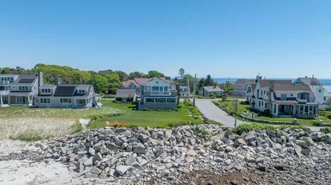 1 Bay St, Biddeford, ME 04005