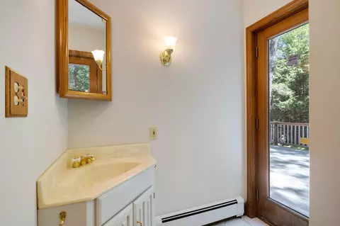 Bath - 358 Pine Hill Rd, Berwick, ME 03901 photo 1 of 7