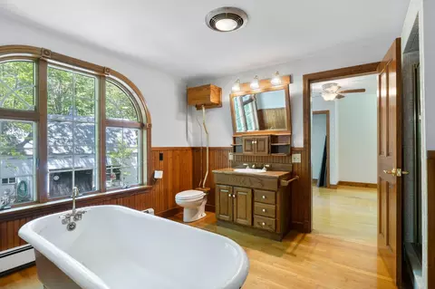 Bath - 358 Pine Hill Rd, Berwick, ME 03901 photo 4 of 7