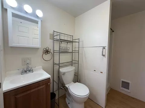 Bath - 99 Maxwell Rd, Lee, ME 04455 photo 1 of 1