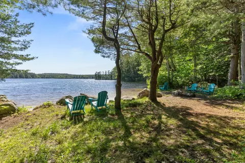 23 Old Rd, Gray, ME 04039
