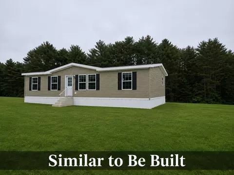 14 Lincoln Ln, Livermore Falls, ME 04254