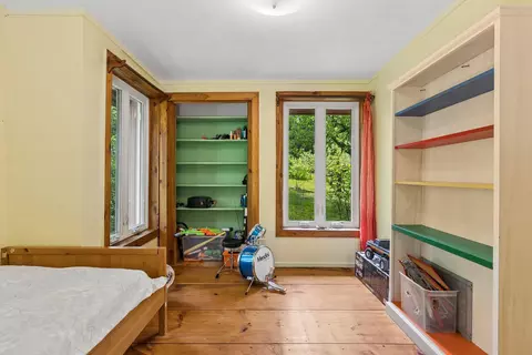 Bedroom - 286 Watson Hill Rd, Limerick, ME 04048 photo 4 of 7
