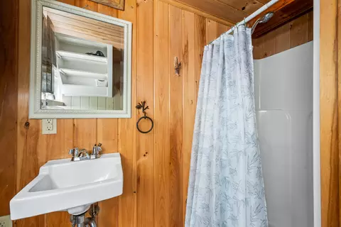 Bath - 26 Needham Ln #5, Rangeley, ME 04970 photo 2 of 3