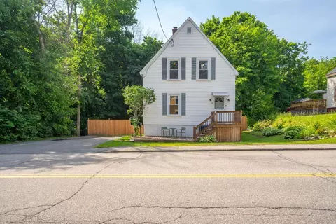33 Brown St, Westbrook, ME 04092