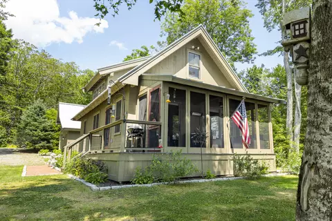 106 Maple Ridge Rd, Nobleboro, ME 04555