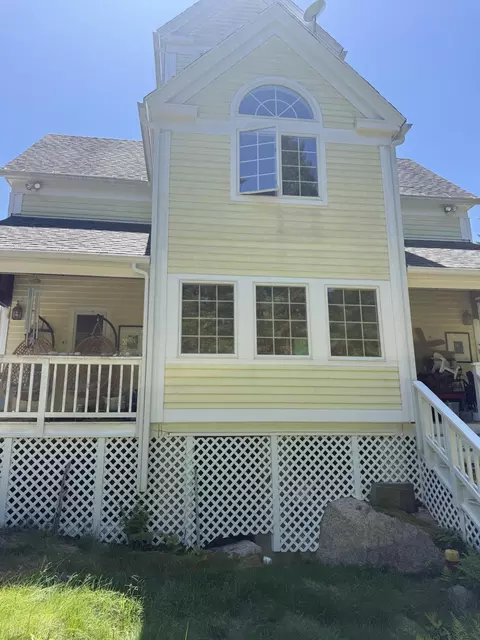 29 Forest Way, Swans Island, ME 04685