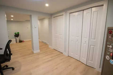 129 Elm St, Springvale, ME 04083 photo 21