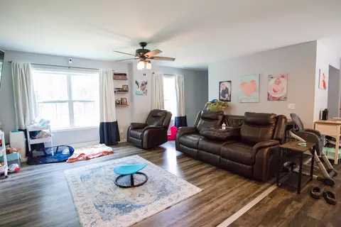 129 Elm St, Springvale, ME 04083 photo 7