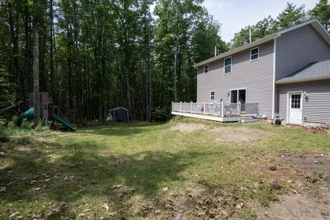 129 Elm St, Springvale, ME 04083 photo 23