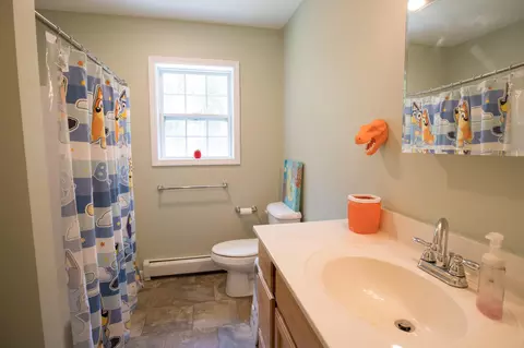 129 Elm St, Springvale, ME 04083 photo 17