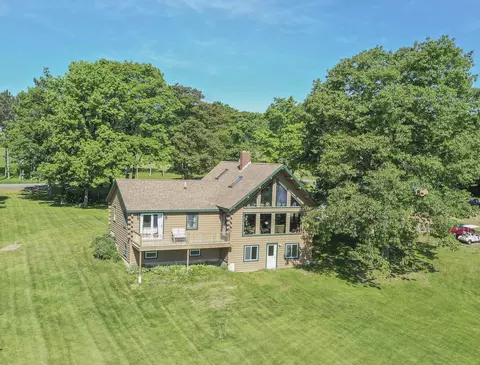 309 Moosehead Trl, Jackson, ME 04921