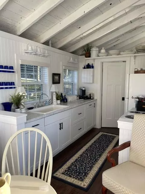 Kitchen - 114 Cottage Ln, Appleton, ME 04862 photo 3 of 4