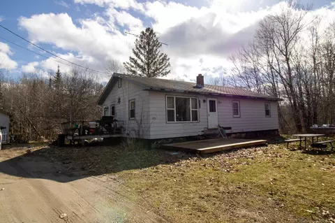 25 Quarry Rd, Steuben, ME 04680